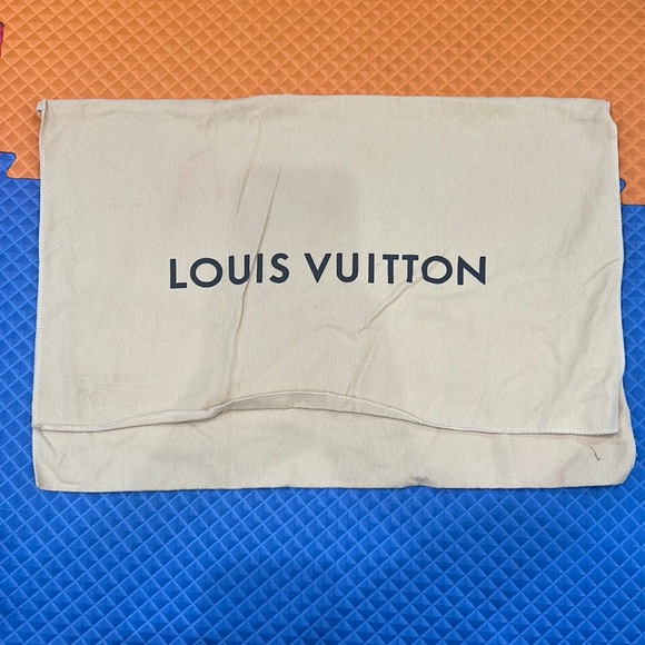 💯 authentic Louis Vuitton dust bag - Picture 1 of 11